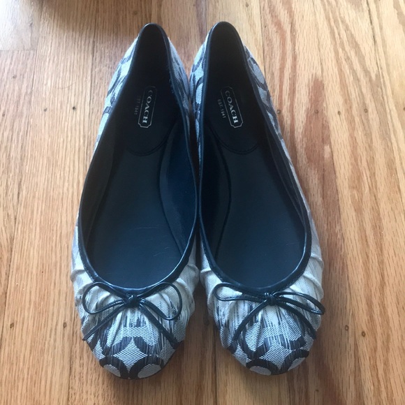 Coach A2704 Navy IKAT OP ART flats - Picture 1 of 7